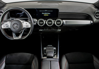 Подержанный автомобиль Mercedes-Benz GLB 2020 года (11 фото)