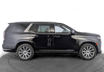 Новый Cadillac Escalade Suv 2023 (4 фото)