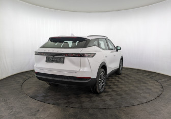 Новый Omoda C7 2025 (2 фото)