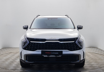 Подержанный автомобиль Kia Sportage 2025 года (8 фото)
