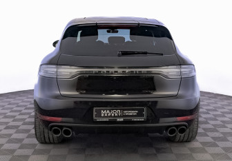 Подержанный автомобиль Porsche Macan 2021 года (6 фото)