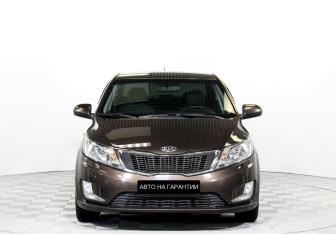 Подержанный автомобиль Kia Rio Sedan 2014 года (2 фото)
