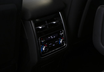 Подержанный автомобиль Tank 500 2023 года (16 фото)