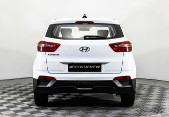 Подержанный автомобиль Hyundai Creta 2017 года (4 фото)