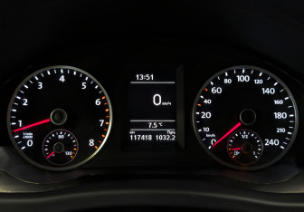 Подержанный автомобиль Volkswagen Tiguan 2014 года (13 фото)