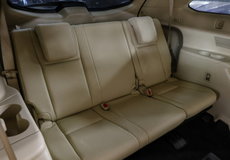 Подержанный автомобиль Toyota Highlander 2014 года (19 фото)