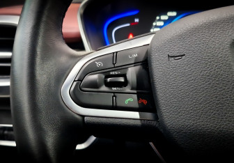 Подержанный автомобиль Geely Coolray 2024 года (27 фото)