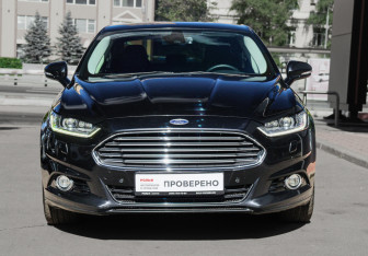 Подержанный автомобиль Ford Mondeo Sedan 2015 года (2 фото)