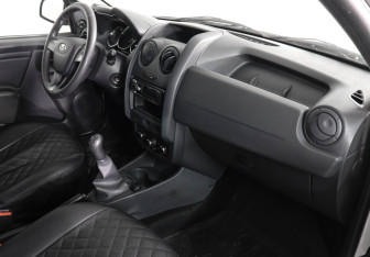 Подержанный автомобиль LADA (ВАЗ) Largus Wagon 2024 года (10 фото)