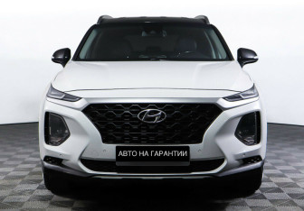 Подержанный автомобиль Hyundai Santa Fe 2018 года (2 фото)