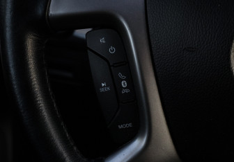 Подержанный автомобиль Chevrolet Captiva 2014 года (22 фото)