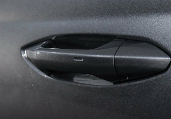 Подержанный автомобиль Skoda Octavia Liftback 2022 года (13 фото)