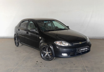Подержанный автомобиль Chevrolet Lacetti Hatchback 2006 года (3 фото)