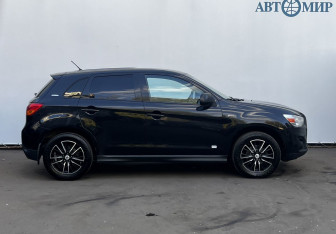 Подержанный автомобиль Mitsubishi ASX 2012 года (4 фото)