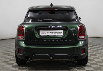 Подержанный автомобиль MINI Countryman 2018 года (6 фото)