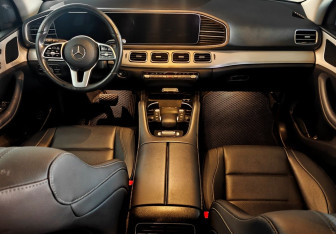 Подержанный автомобиль Mercedes-Benz GLE 2020 года (11 фото)