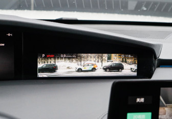 Подержанный автомобиль Changan UNI-K 2023 года (27 фото)