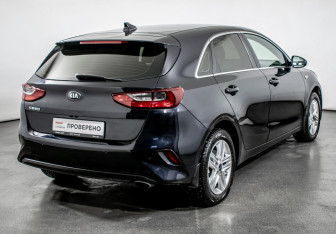 Подержанный автомобиль Kia Ceed Hatchback 2018 года (5 фото)