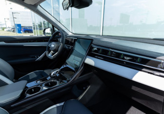 Новый Geely Atlas 2025 (34 фото)