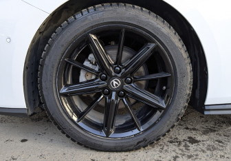 Подержанный автомобиль Changan UNI-V 2024 года (12 фото)