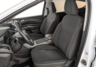 Подержанный автомобиль Ford Kuga 2019 года (20 фото)