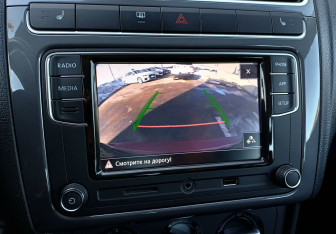 Подержанный автомобиль Volkswagen Polo Sedan 2018 года (16 фото)