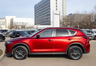 Подержанный автомобиль Mazda CX-5 2019 года (6 фото)