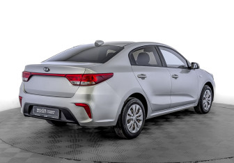 Подержанный автомобиль Kia Rio Sedan 2018 года (5 фото)