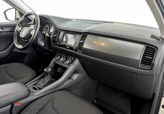 Подержанный автомобиль Skoda Kodiaq 2021 года (11 фото)