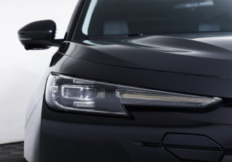 Подержанный автомобиль Changan UNI-K 2023 года (26 фото)