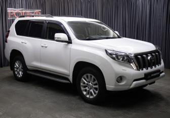 Подержанный автомобиль Toyota Land Cruiser Prado 2014 года (3 фото)