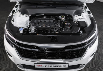 Подержанный автомобиль Kia Seltos 2025 года (9 фото)