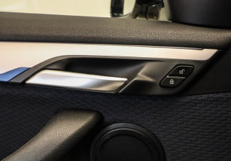 Подержанный автомобиль BMW X2 2019 года (23 фото)