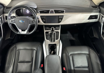 Подержанный автомобиль Geely Atlas 2019 года (9 фото)
