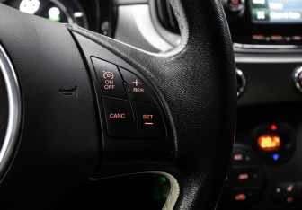 Подержанный автомобиль Fiat 500 Hatchback 2017 года (21 фото)