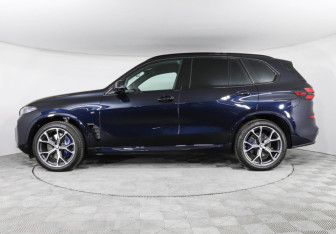 Новый BMW X5 2025 (6 фото)