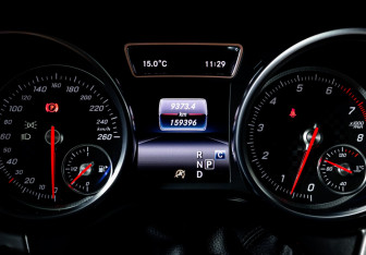 Подержанный автомобиль Mercedes-Benz GLE AMG 2016 года (11 фото)