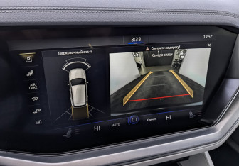 Подержанный автомобиль Volkswagen Touareg 2018 года (29 фото)