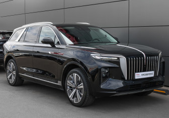Подержанный автомобиль Hongqi E-HS9 2020 года (3 фото)