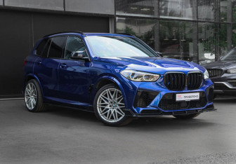 Подержанный автомобиль BMW X5 M 2021 года (3 фото)