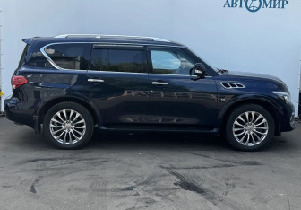 Подержанный автомобиль Infiniti QX80 2016 года (4 фото)