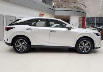 Новый Lexus RX 2025 (4 фото)