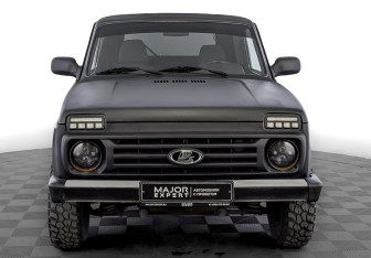 Подержанный автомобиль LADA (ВАЗ) 2121 (4x4) 2017 года (2 фото)