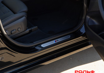 Подержанный автомобиль BMW X3 2024 года (23 фото)