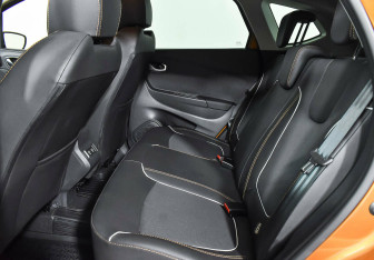 Подержанный автомобиль Renault Kaptur 2021 года (17 фото)