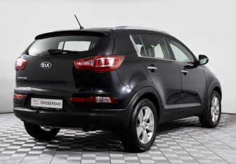 Подержанный автомобиль Kia Sportage 2013 года (5 фото)