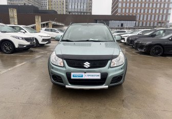 Подержанный автомобиль Suzuki SX4 Hatchback 2012 года (2 фото)