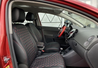 Подержанный автомобиль Volkswagen Golf Plus 2008 года (18 фото)