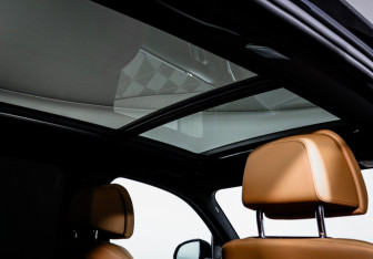 Подержанный автомобиль BMW X5 2021 года (18 фото)