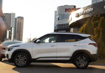 Подержанный автомобиль Kia Seltos 2021 года (6 фото)